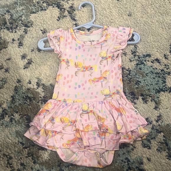 Birdie Bean carousel twirl - Picture 1 of 1